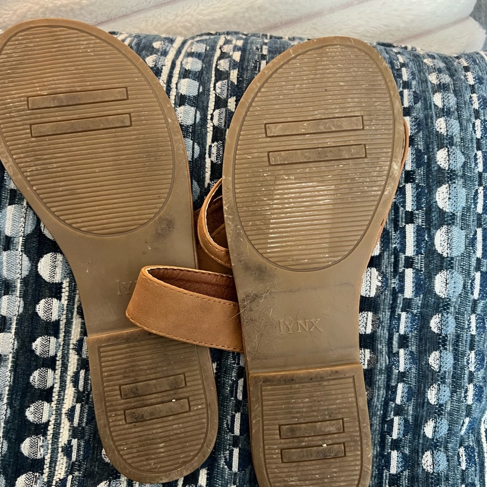 Women's Tan Sandals - Picture 2 of 2